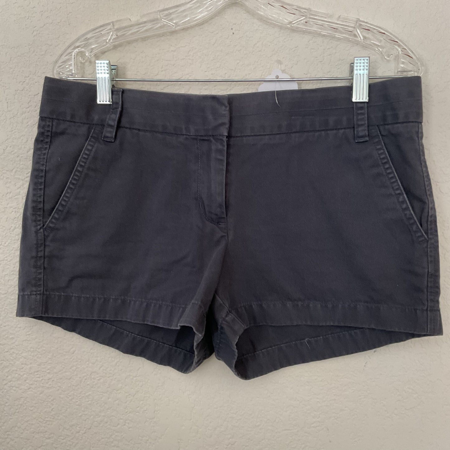 J Crew Chino Classic Cut Women’s Shorts Size 6.