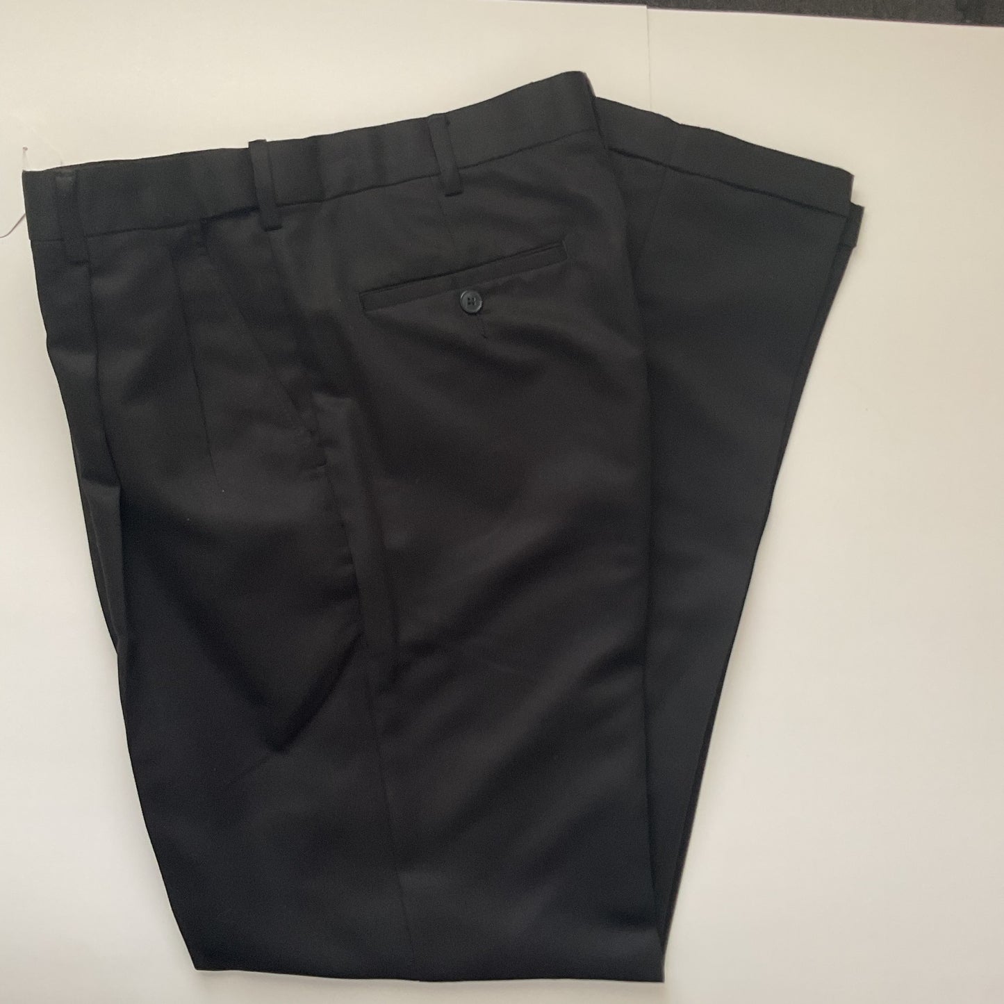 Savane Men’s Pleated Dress Pants Size 34X34.