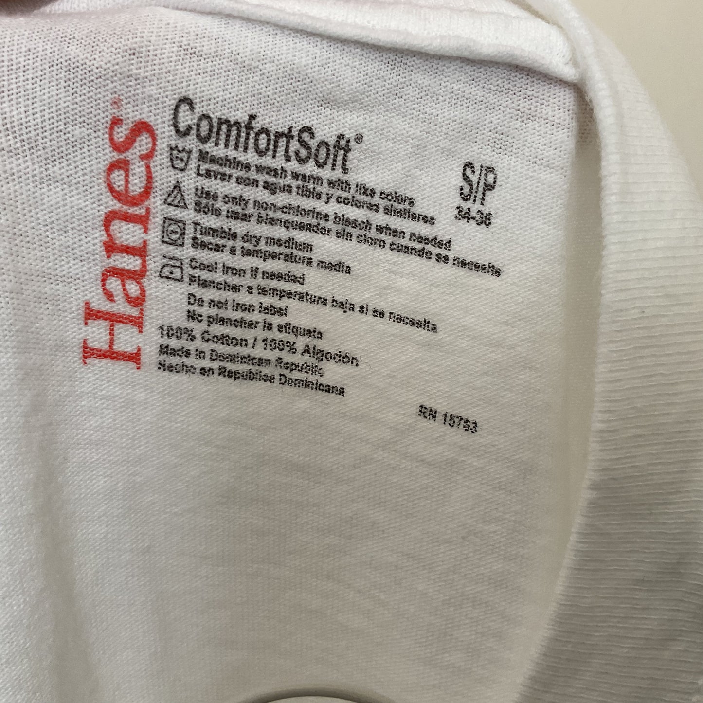 Hanes Basic Cotton T-shirt Size S(34-36).