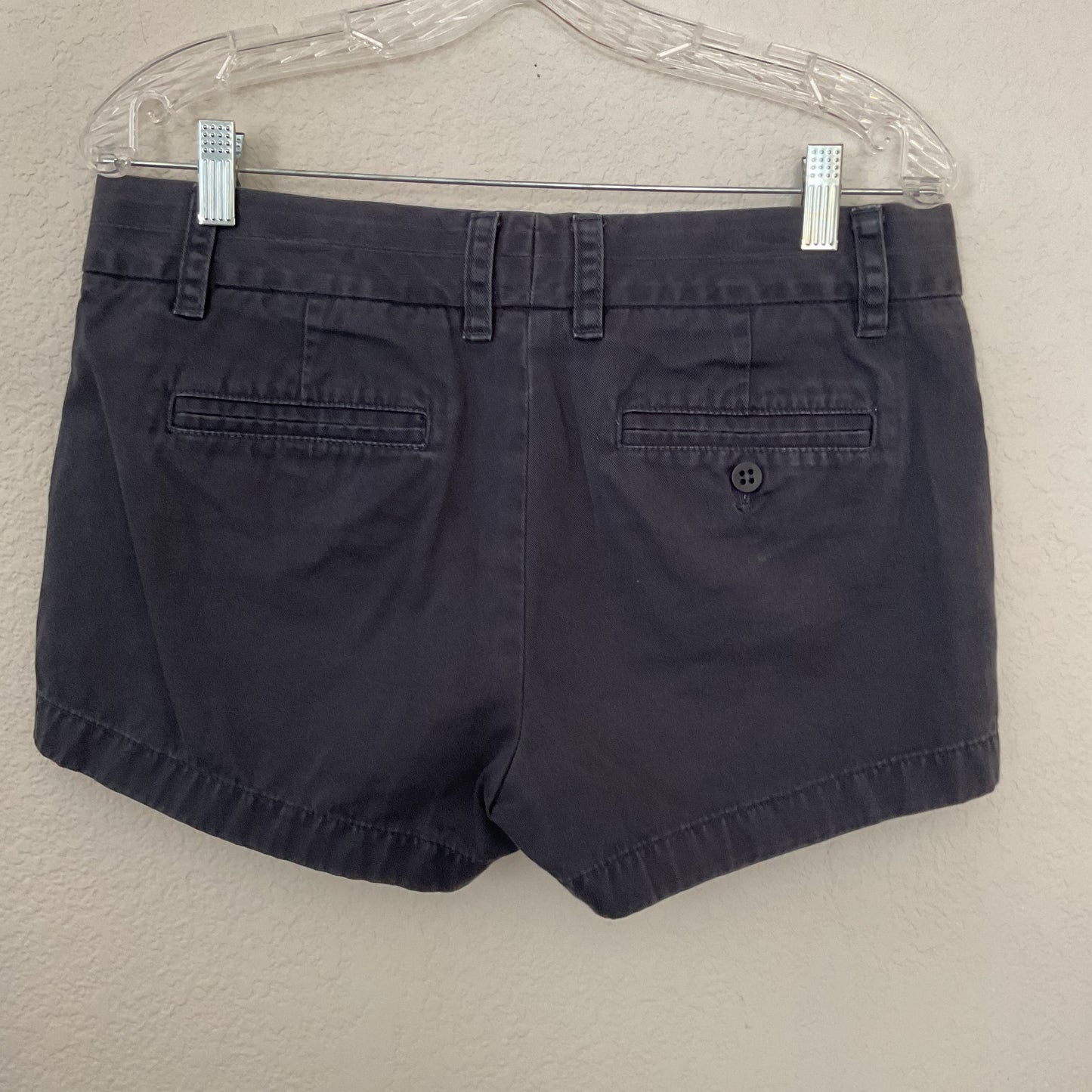 J Crew Chino Classic Cut Women’s Shorts Size 6.