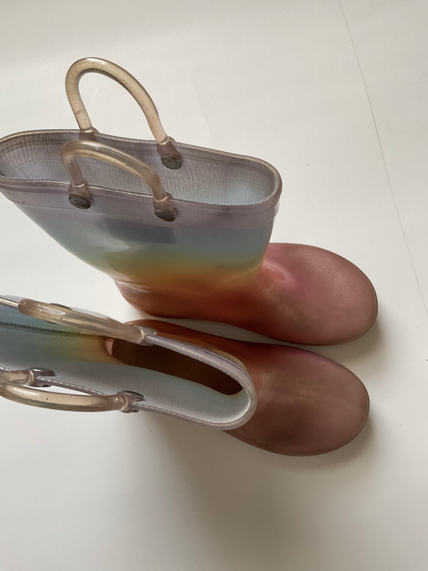 Girls Pastel Rainbow Rain Boots Size 11.