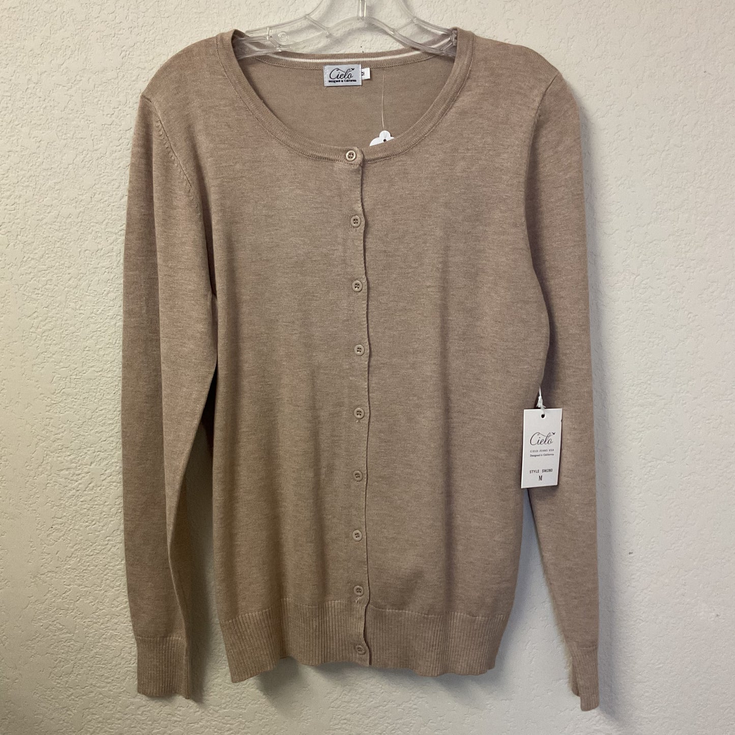 NWT Cielo  Design In California Women’s Cardigan Size M.