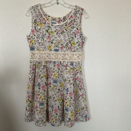 Custom Made Floral Summer Girls Dress Size S(10/12).
