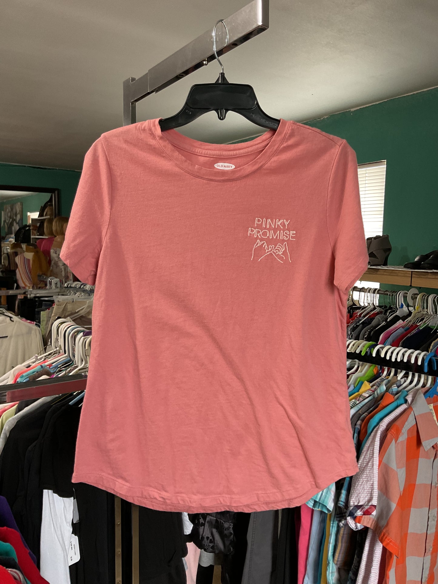 Old Navy Misses Graphic T-shirt Size M