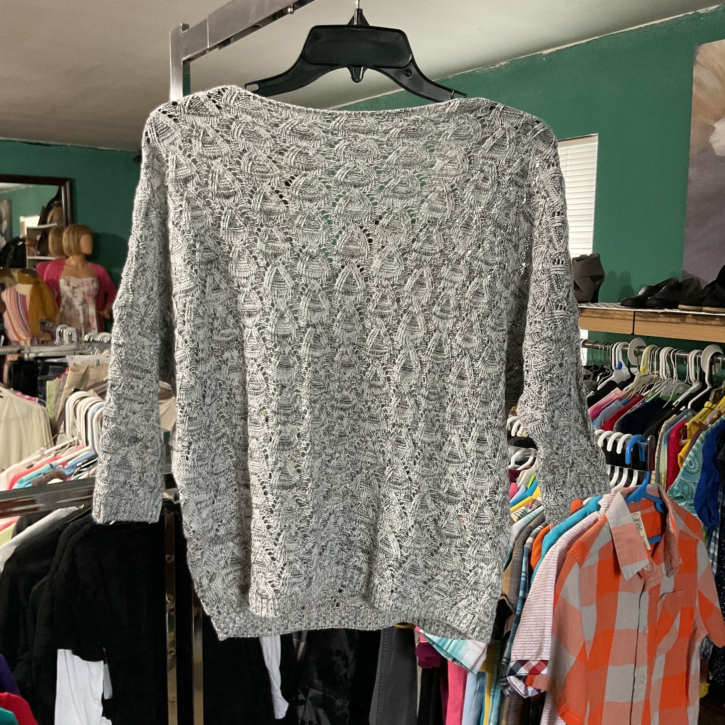 Women’s Knitted Basic 3/4 Sleeve Top Size M