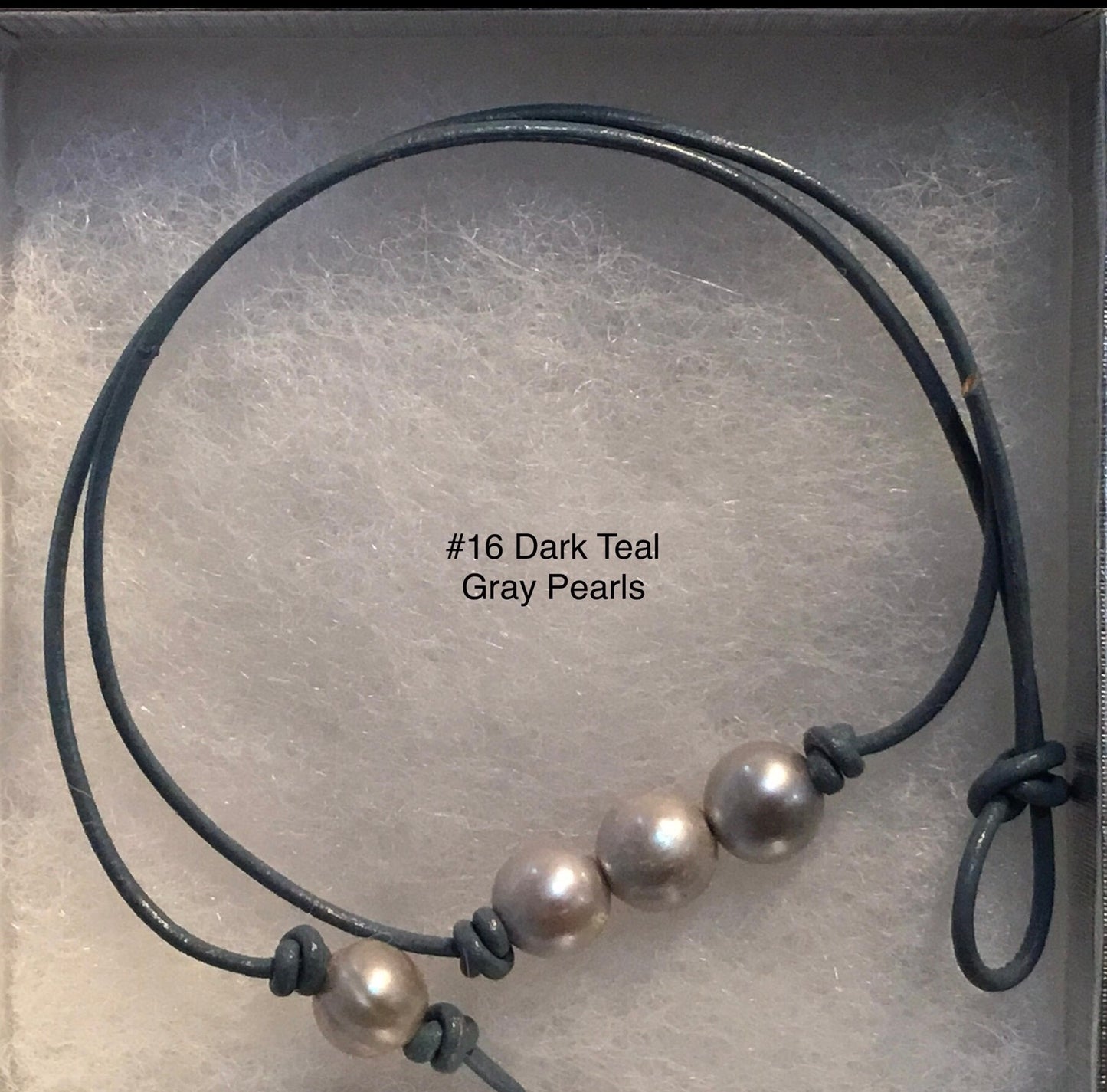 Leather And Pearl Necklace With Three Gray Pearls