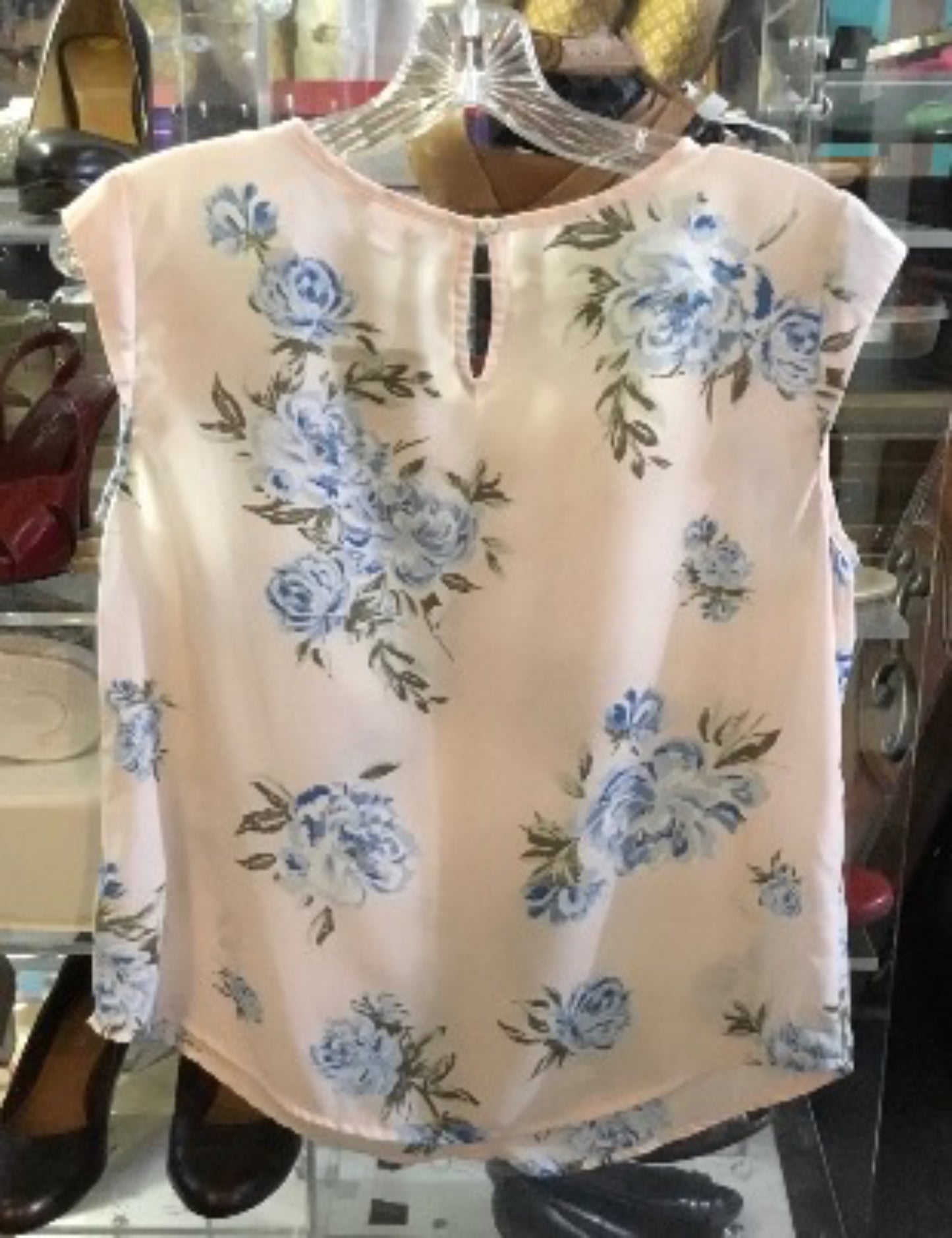 Candies Charming Soft Pink and Blue Floral Blouse Size M